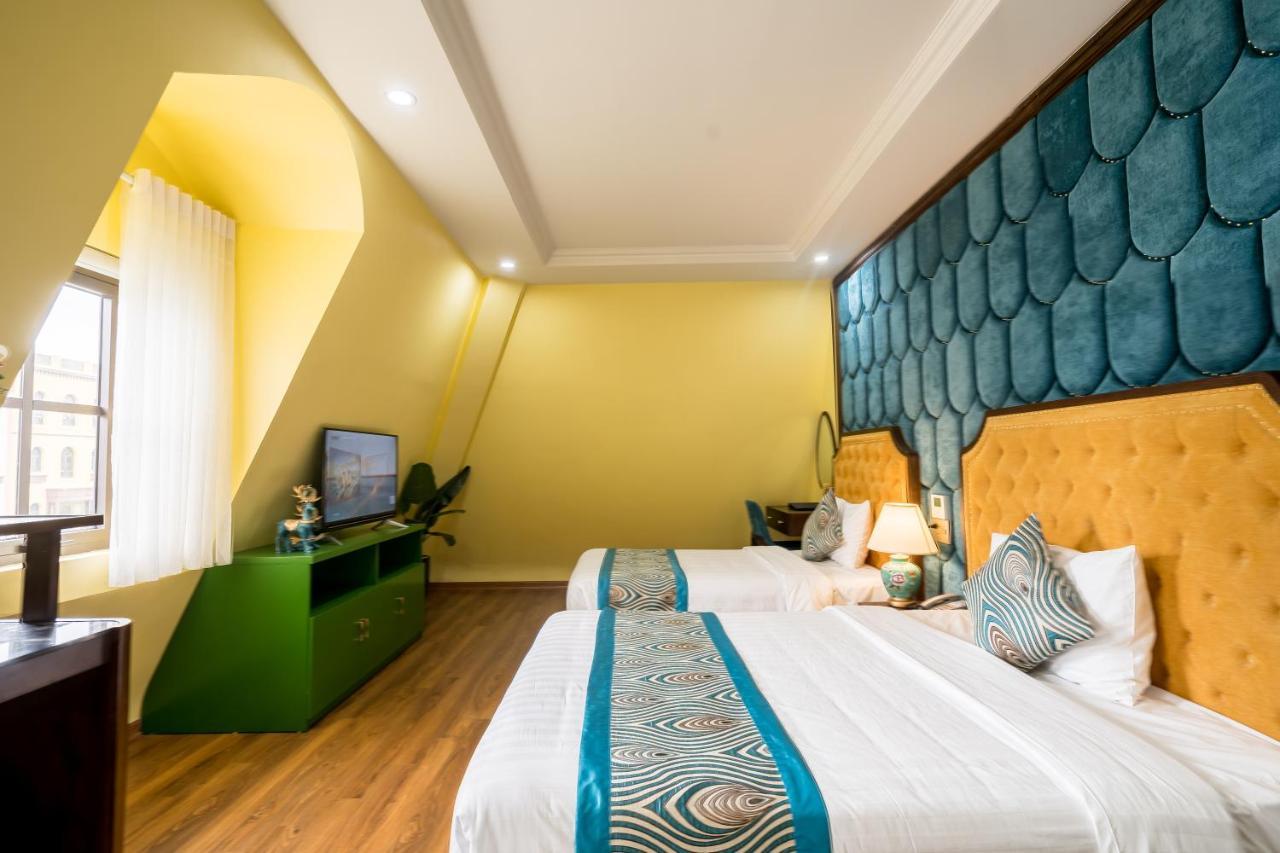 Paris Boutique Hotel Ha Long Bagian luar foto
