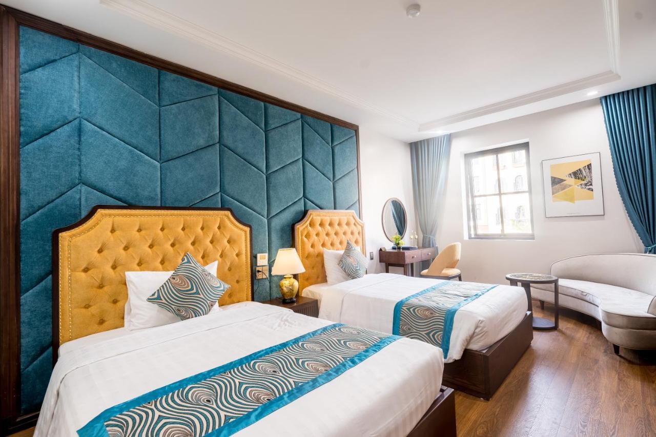 Paris Boutique Hotel Ha Long Bagian luar foto
