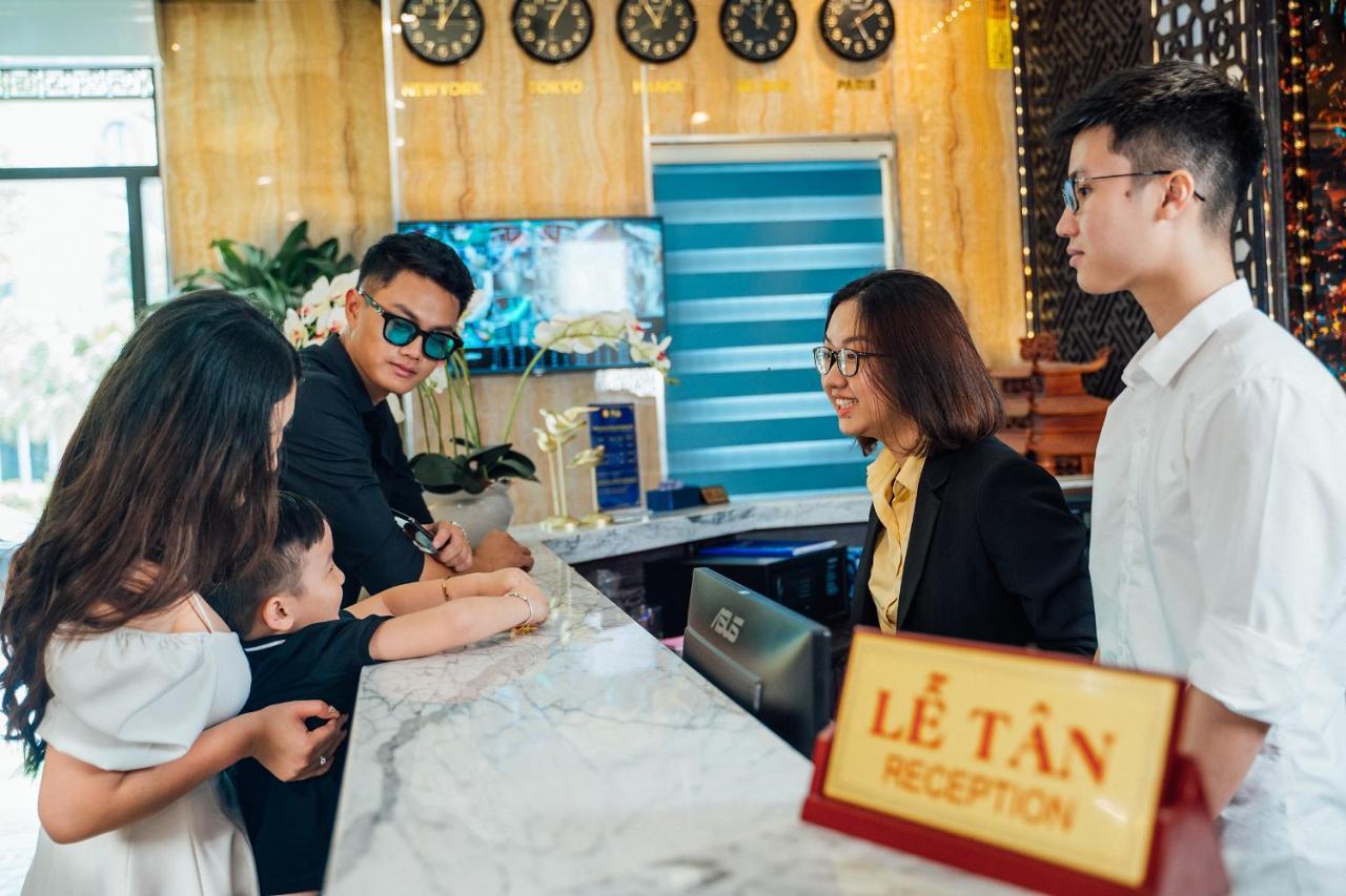 Paris Boutique Hotel Ha Long Bagian luar foto