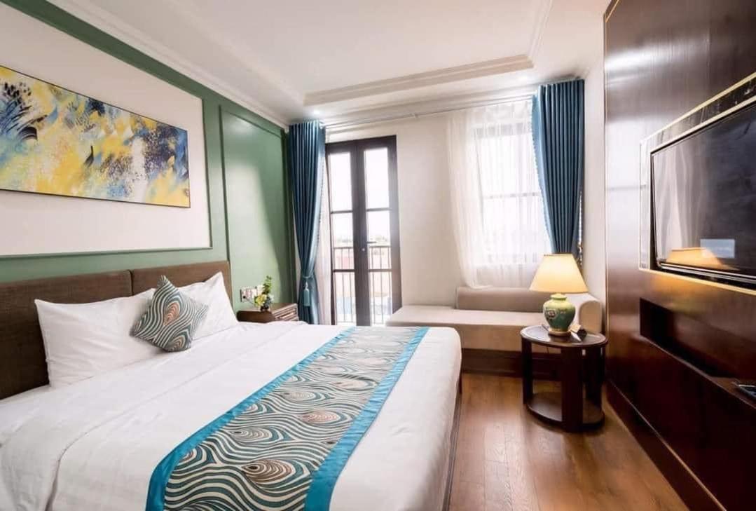 Paris Boutique Hotel Ha Long Bagian luar foto